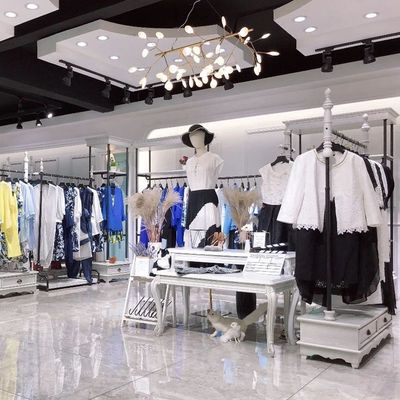 亨奴19春夏高端品牌 浪漫時(shí)尚T恤連衣裙女裝，品牌折扣批發(fā)走份貨源曝光